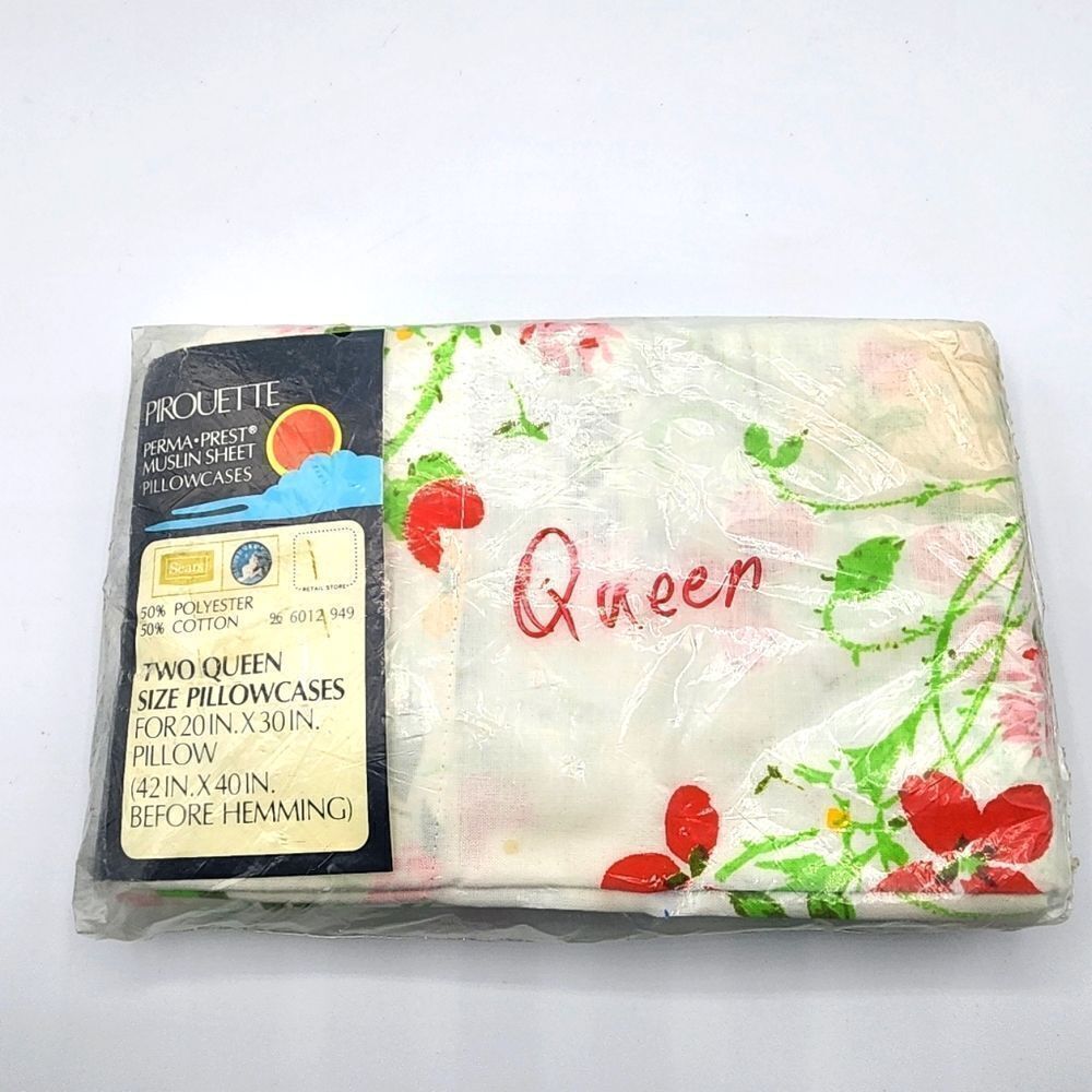 Vintage Pirouette queen pillow cases